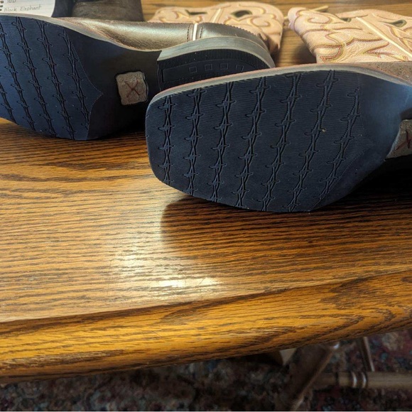 Twisted X Boots - Picture 3 of 5